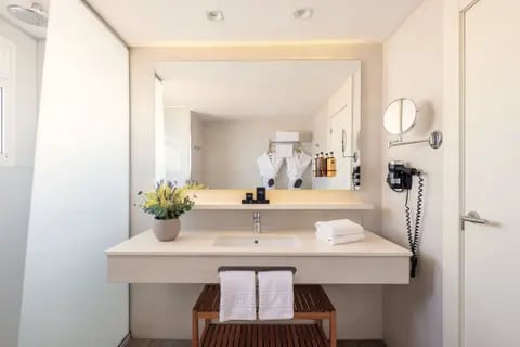 Gallery image 7